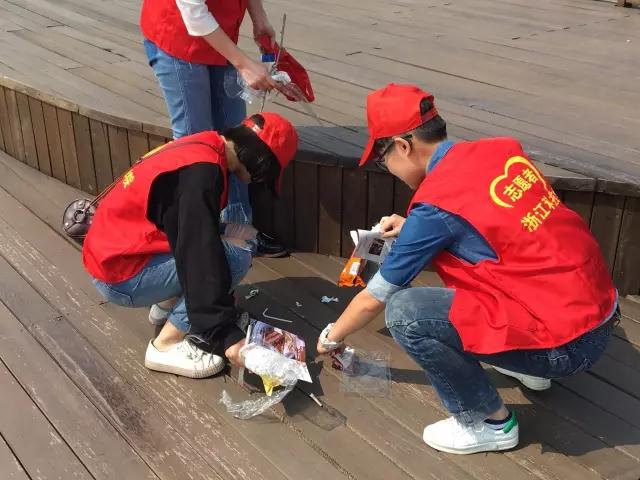 b48c514.jpg b48c514.jpg